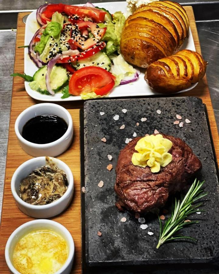 Restauracja i Noclegi Izba Rybacka w Krainie Wygasłych Wulkanów Podgorki Exterior foto
