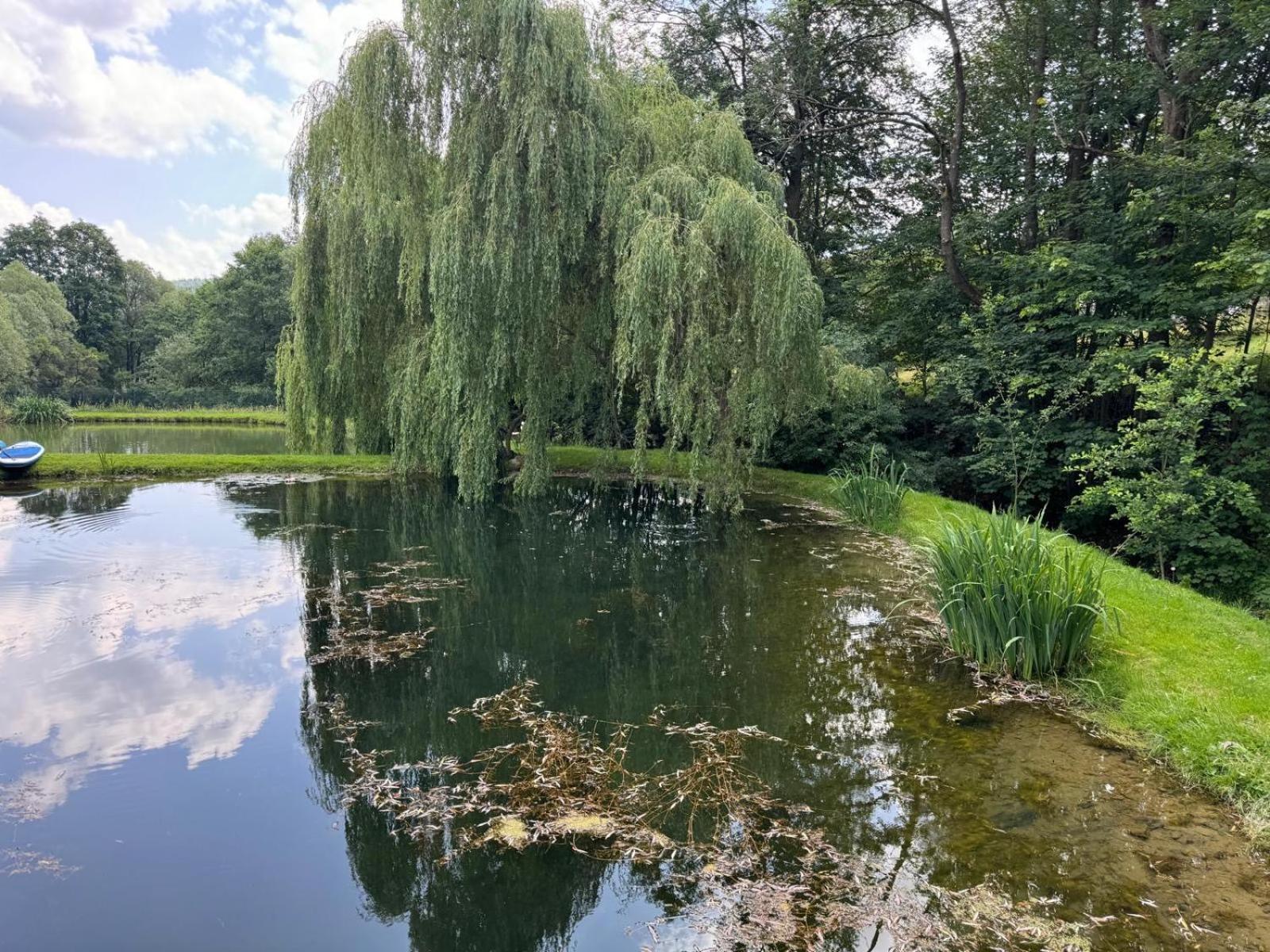 Restauracja i Noclegi Izba Rybacka w Krainie Wygasłych Wulkanów Podgorki Exterior foto